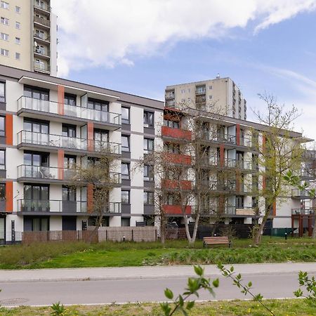 Elegant Apartment In Cracow With Balcony, Parking And Desk By Noclegi Renters Краков Экстерьер фото